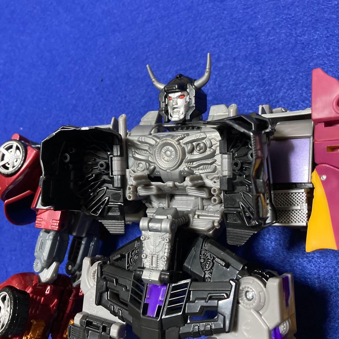 メナゾール　トランスフォーマー　ユナイトウォーリアーズ　スタントロン