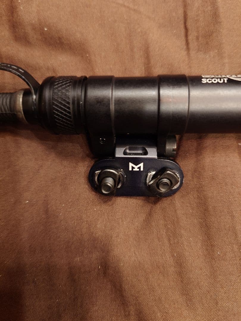 Surefire Scout Light リモートスイッチ Mロック 実物 美品