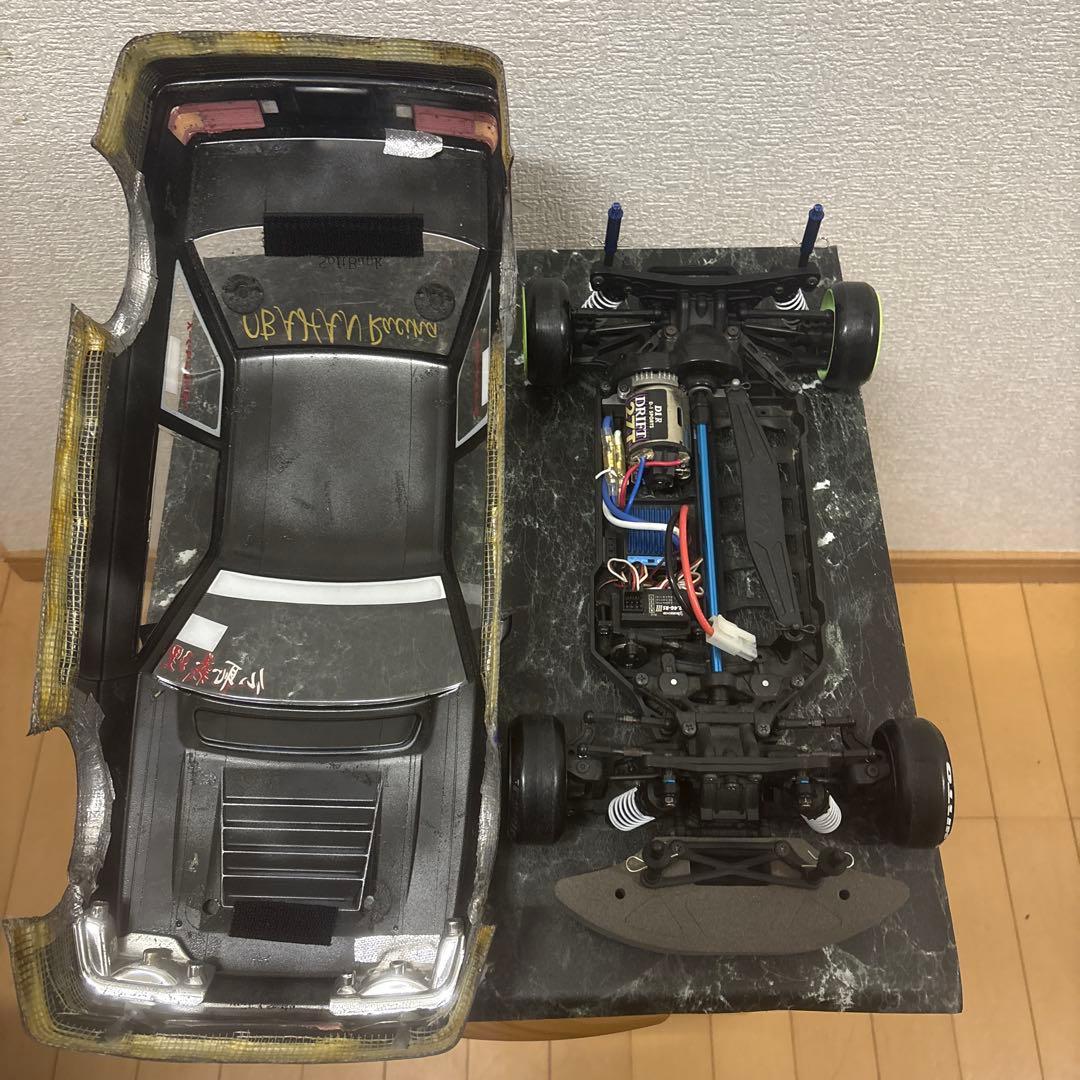 ヨコモ1/10ドリフトラジコン