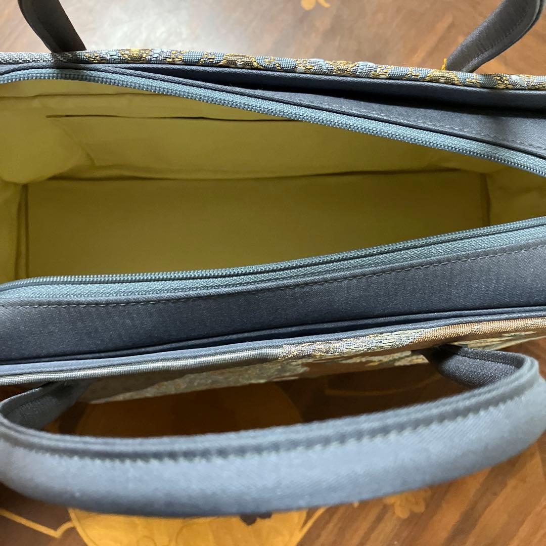 タグ付き未使用品 利休バッグ① 京都西陣織正絹帯地 ＊大判ハンカチはオマケ