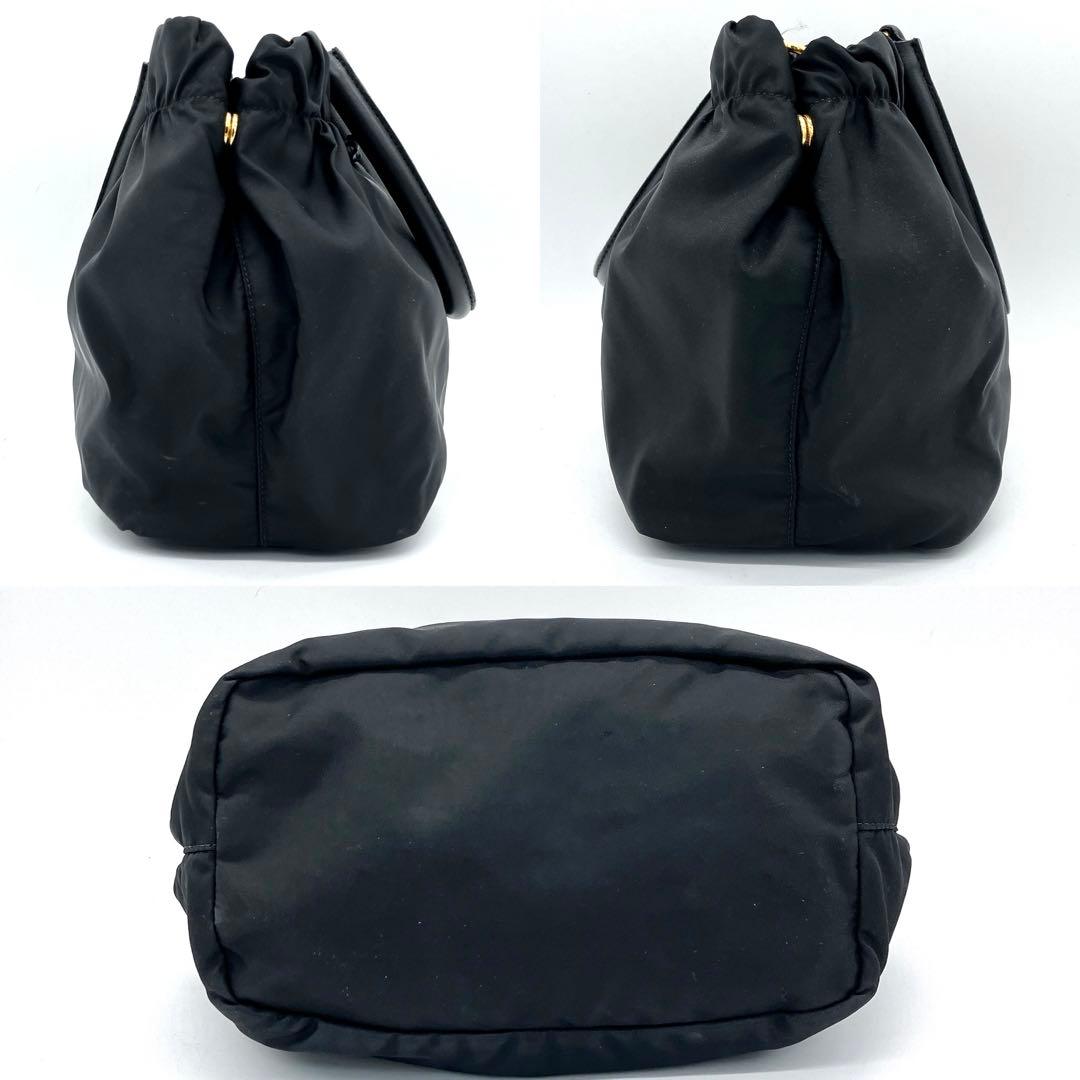 【PRADA】ハンドバッグ　リボン　ロゴ金具　ゴールド金具　ナイロン　ブラック