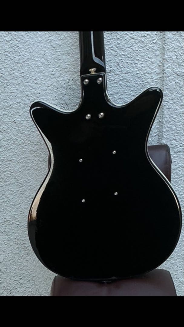 DAN ELECTRO 59M NOS＋ ブラック/ゴールドパーツ