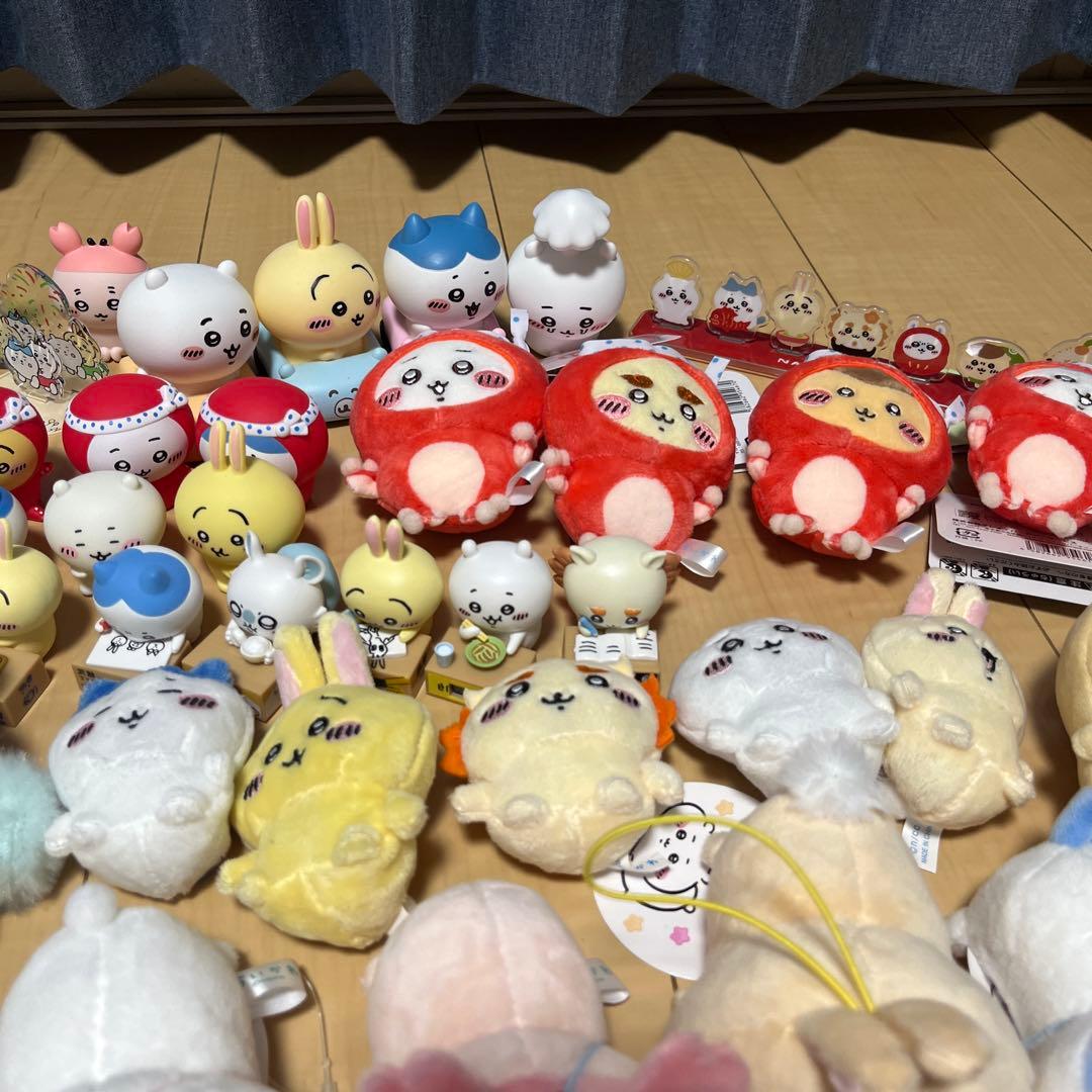 【週末限定値下げ】ちいかわグッズ大量 レアあり？ ケース付き