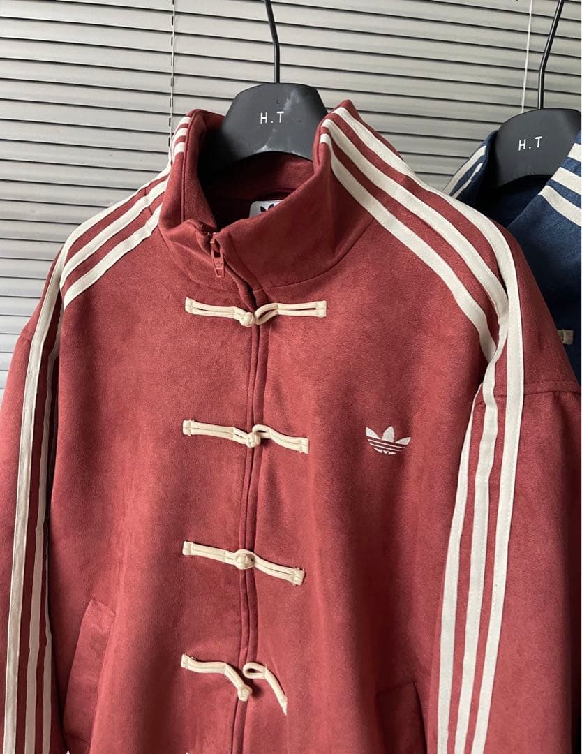adidasアディダス 中国限定 蛇年トラックジャケット レッド Mサイズ”