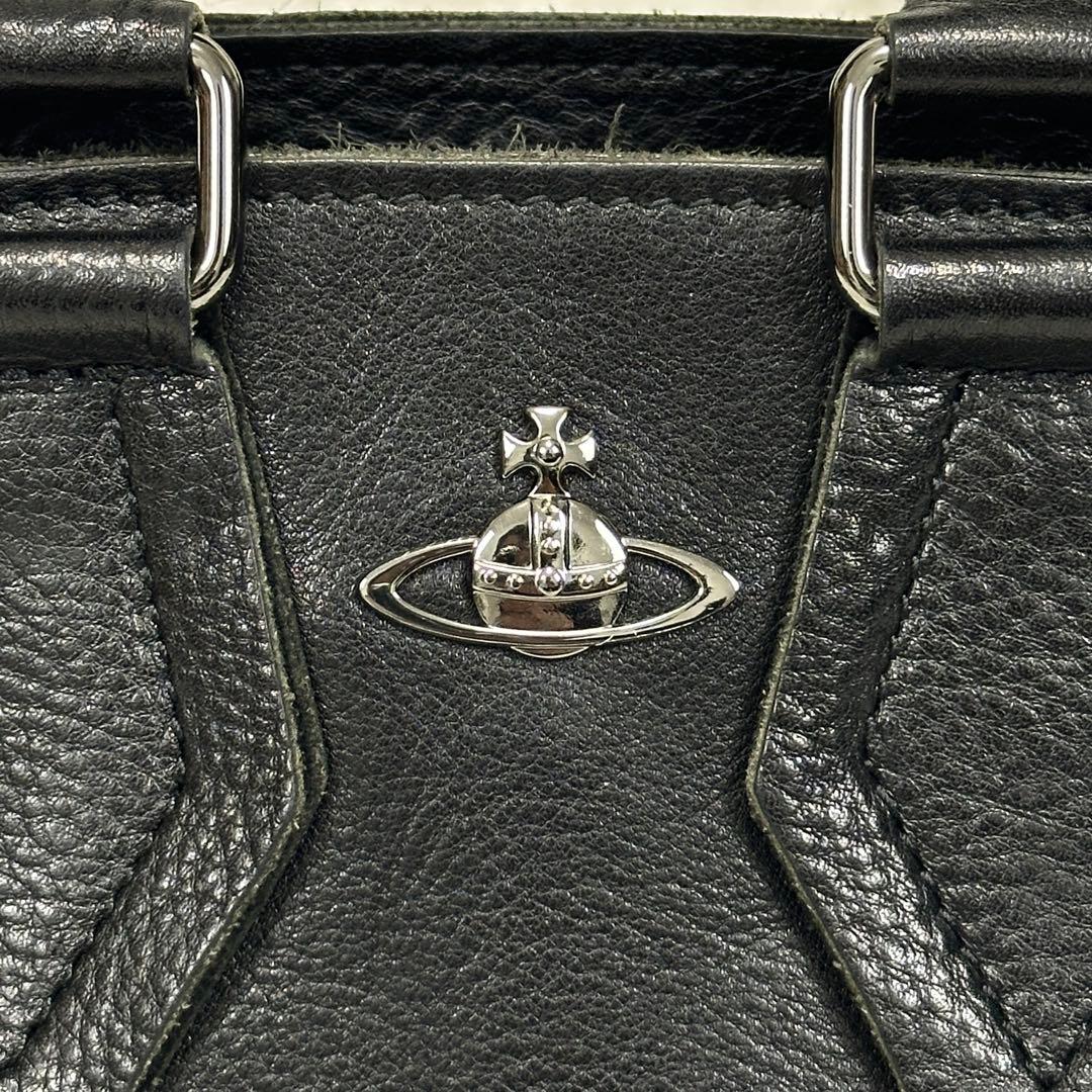 【ヴィヴィアンウエストウッド】ヌーロック オーブ ハンドバッグ スタッズ レザー