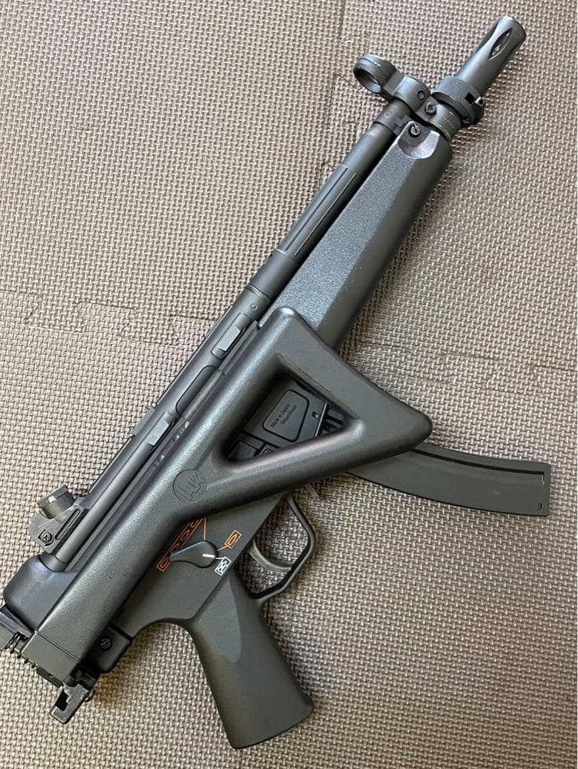 東京マルイMP5 カスタム、フルメンテ、メタルリペイント済み動作確認済み