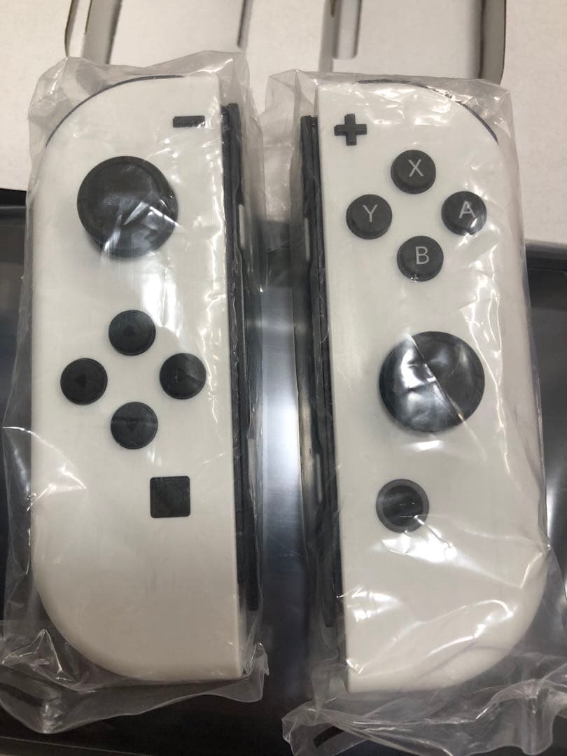 Nintendo Switch 本体美品　ホワイトJoy-Conつき