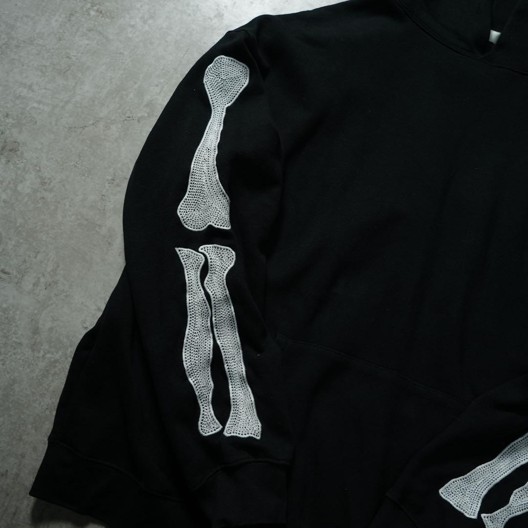 ポ*ー様 【激レア】mnml skeleton hoodie bone 刺繍 u