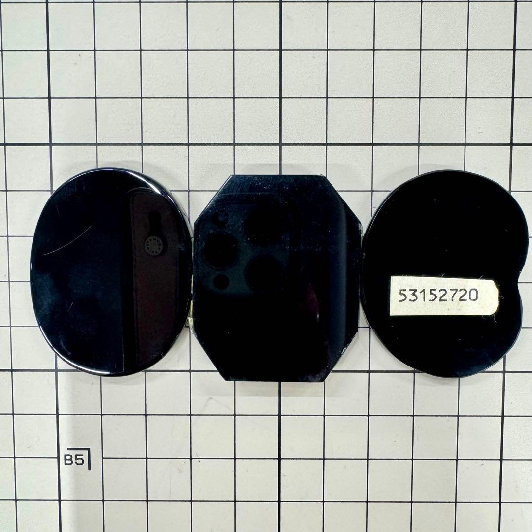 ストーンカメオ　ハンドメイド　刻印あり　オニキス　Mipeu