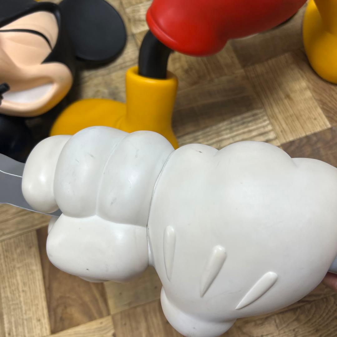 メディコムトイ Roen ロエン ミッキー クラッシュ ギター 特大 フィギュア