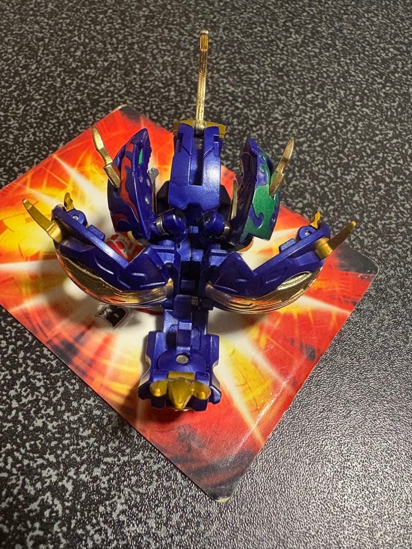 貴重　爆丸　滅ホロヴォス　710G