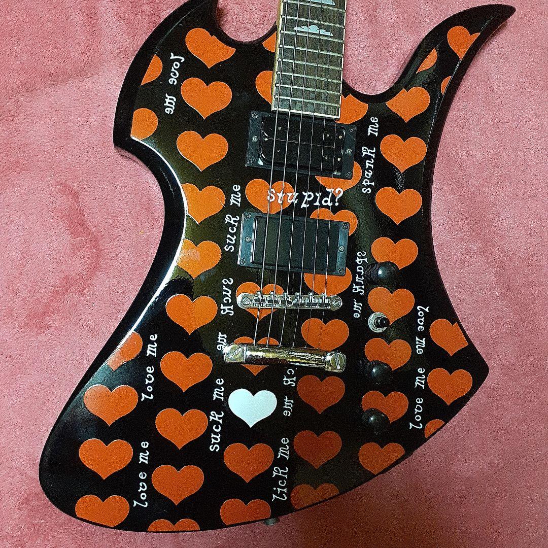 良・美品】ブラックハート・hideモデル。モッキンバードエレキギター