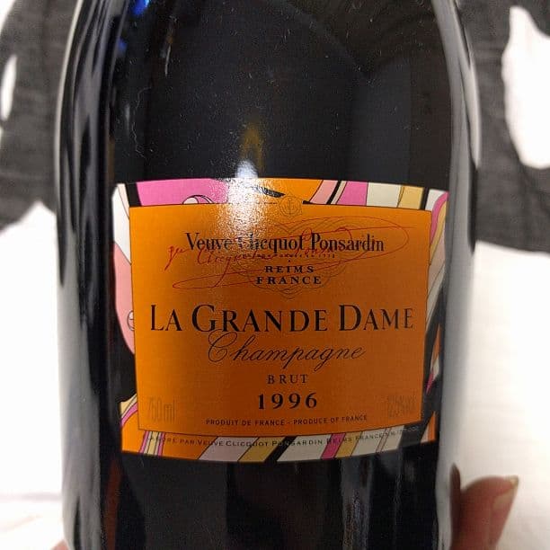 ヴーヴクリコ ラグランダム1996 エミリオプッチ シャンパン 専用箱巾着