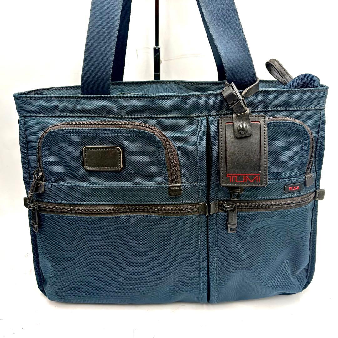 【入手困難✨】TUMI シップス別注 ビジネスバッグ A4可 肩掛け チャーム
