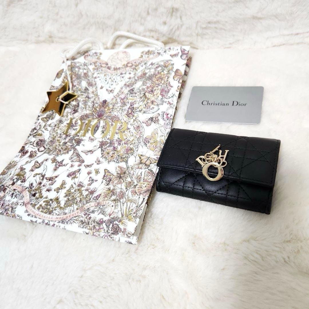 ✨ほぼ未使用　正規品✨ディオール　二つ折り　ケース　名刺入れ　チャーム