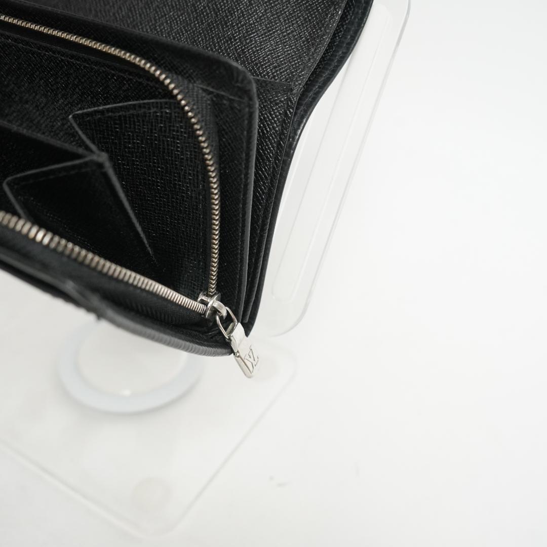 【美品】ルイヴィトン エピ ノワール コンパクト財布 フラップ