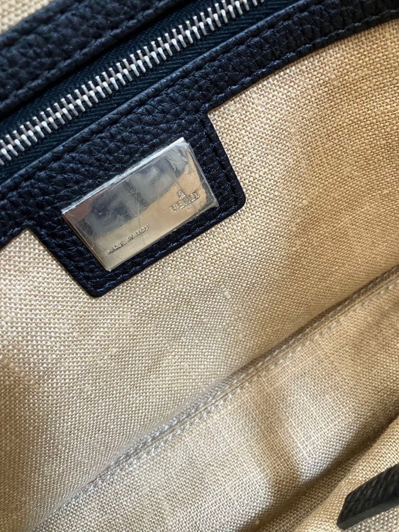 フェンディ リンダ美品