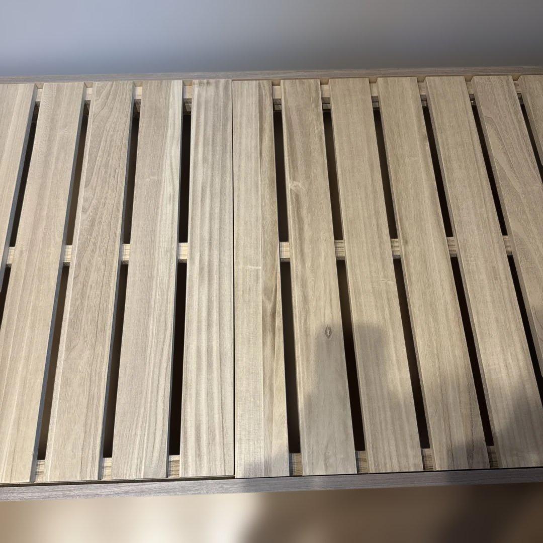 【美品】SIMONS シングル木製ベッドフレーム スラット式