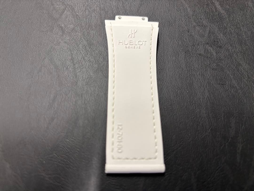 新品HUBLOT 純正ラバーベルト 白　6-701-100 12-701-80