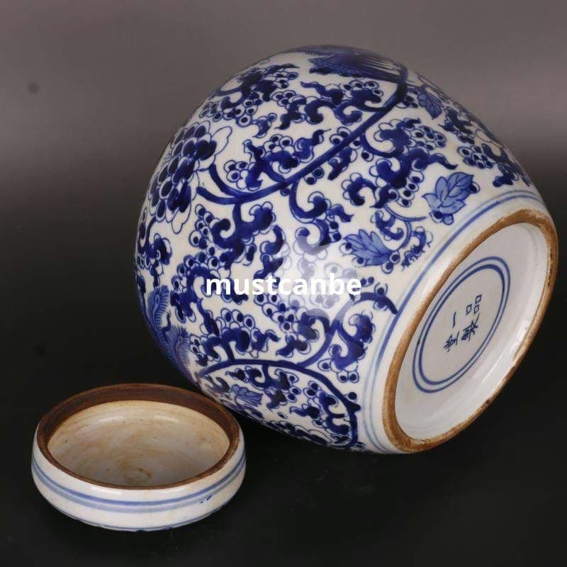 青花纏枝麒麟紋茶壺 景徳鎮 陶磁器 装飾品 現代工芸品 美術品 置物