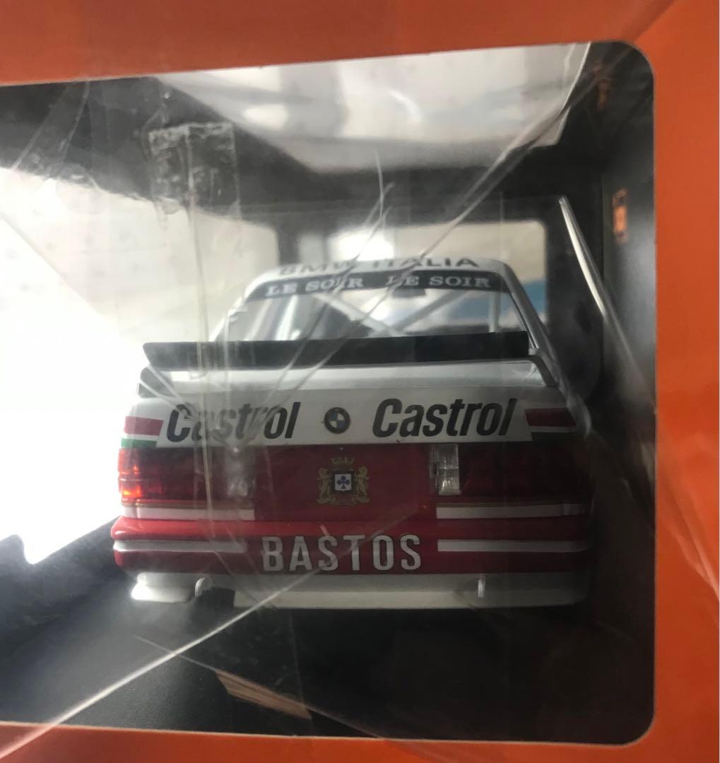 ミニカー BMW E30 M3 1/18