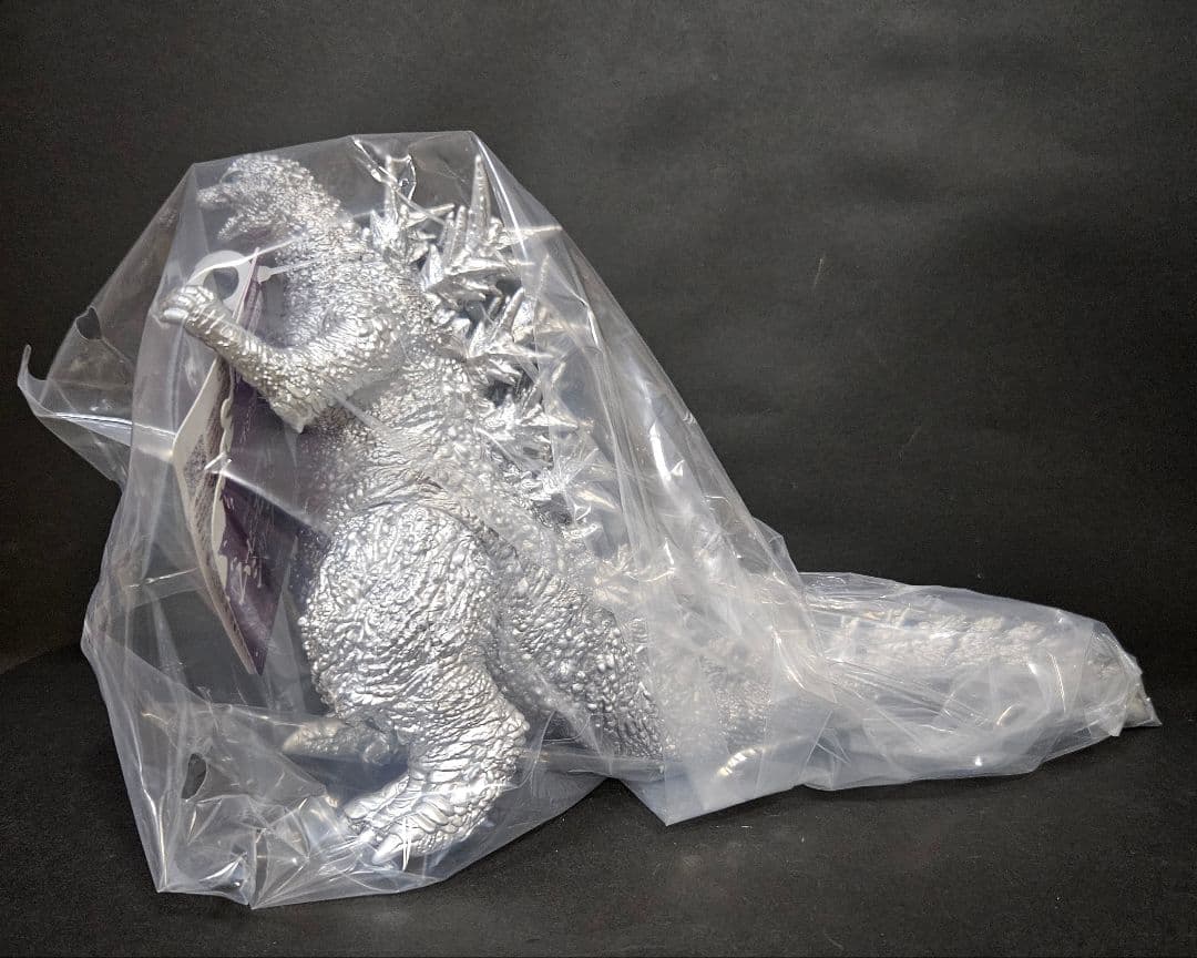 ゴジラストア限定ムービーモンスターシリーズ ゴジラ（2023）シルバーver.