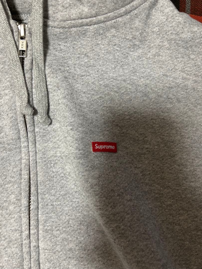 トップス supreme SmallBoxZipUpHoodedSweatshirt
