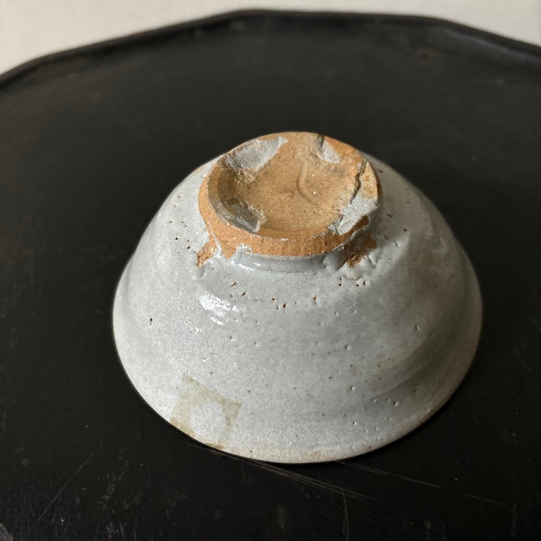 李朝 小服茶碗 大盃 堅手 白磁 酒器 韓国骨董 ぐい呑み