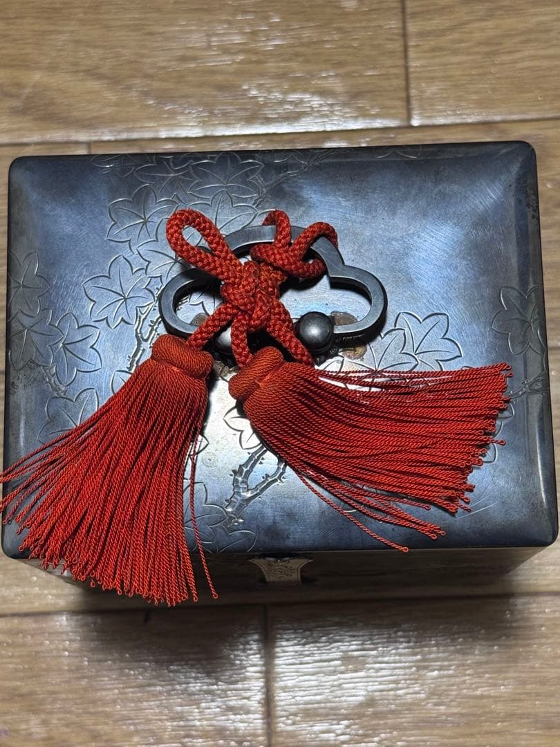 骨董品】純銀製 宝石箱 大阪-尚美堂造（共箱）