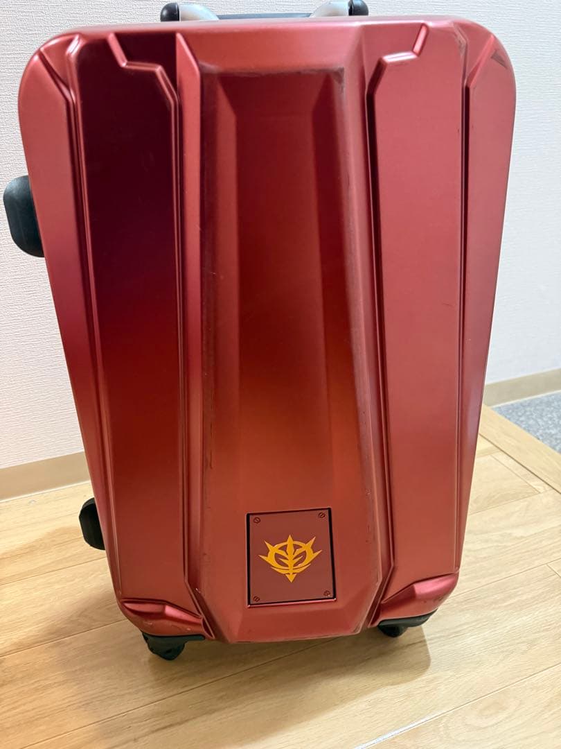 機動戦士ガンダム MS-06S シャア専用ザクⅡ スーツケース CARGOBAG
