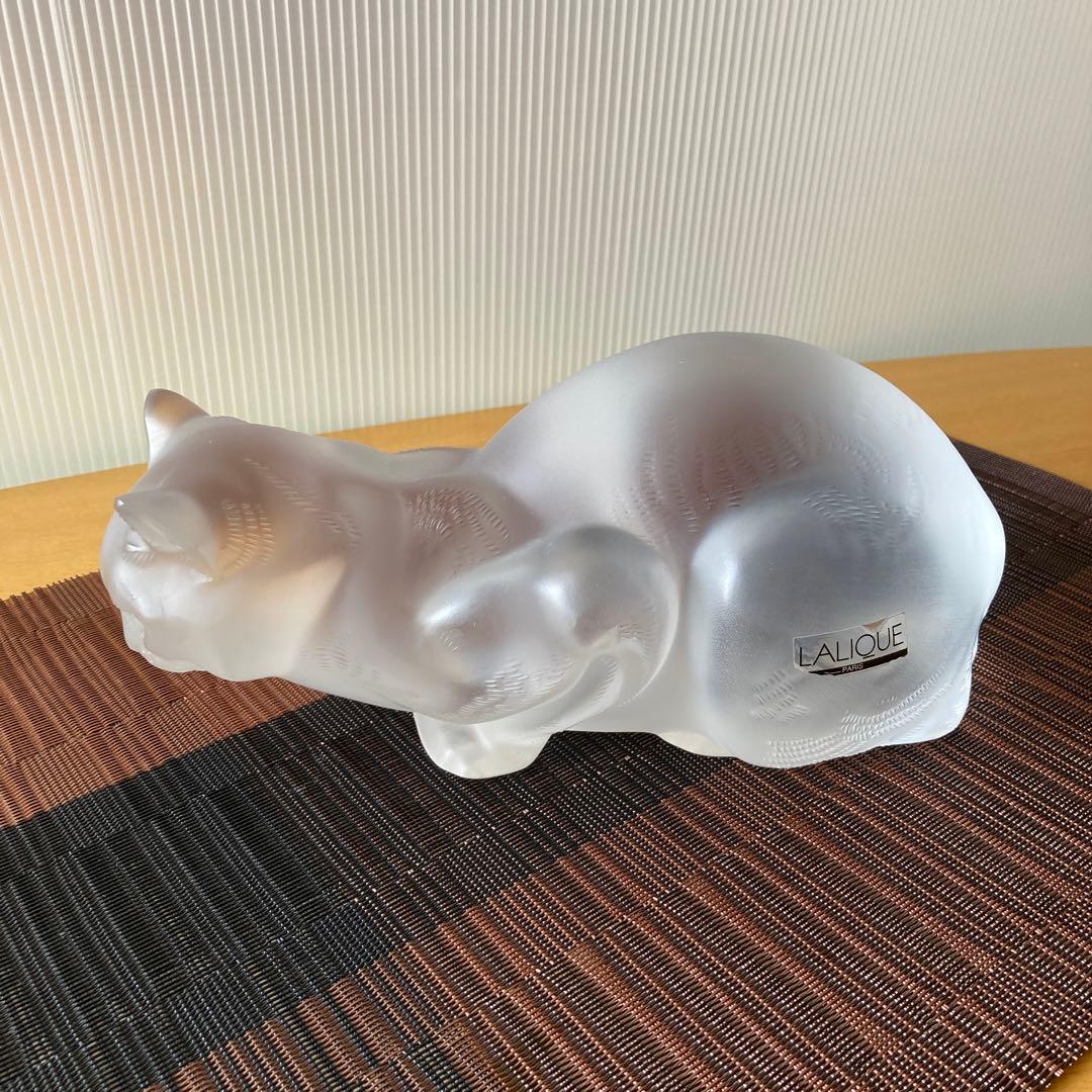 美品 ルネ・ラリック 猫の置物 伏せる猫 - メルカリ