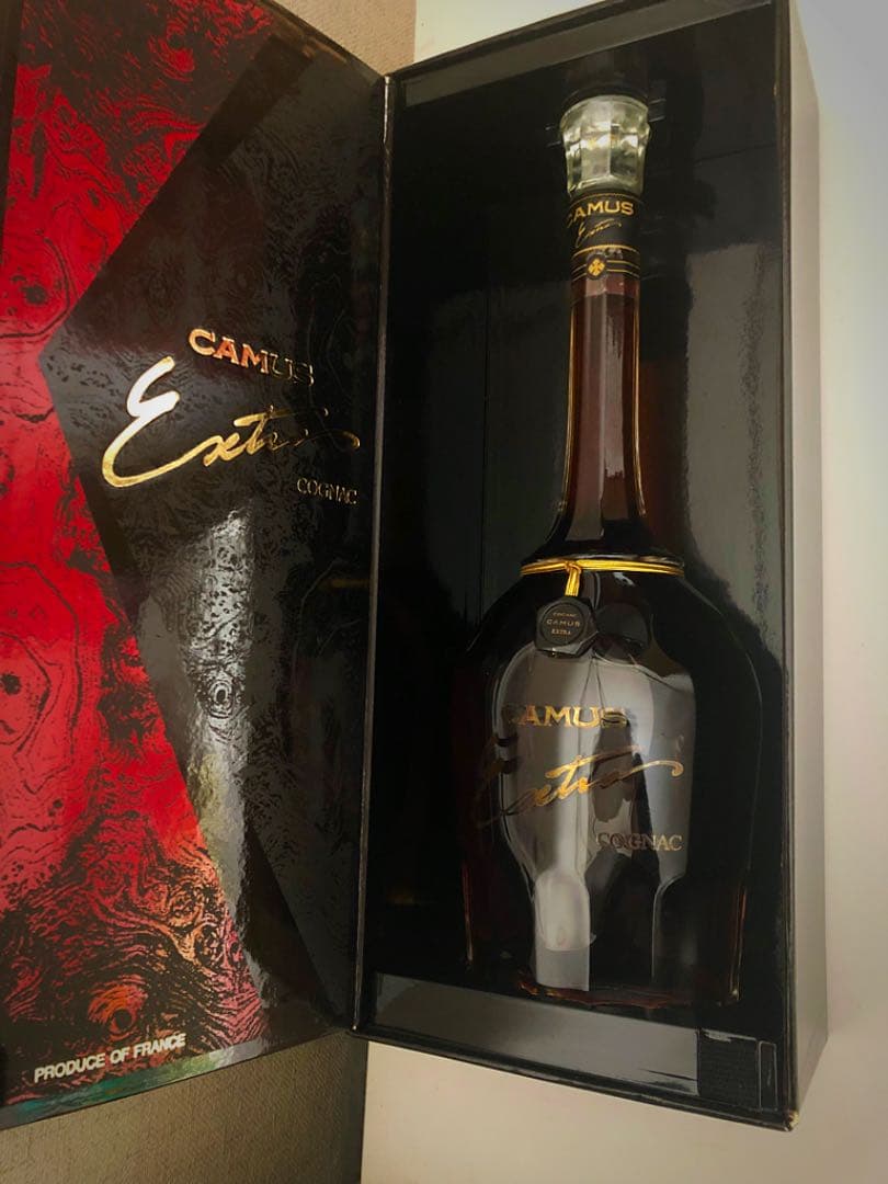 カミュ エクストラ コニャック 旧ボトル 700ml