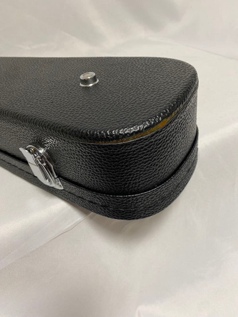 1084❣️ Kamaka カマカ　ウクレレ コンサート　ケース