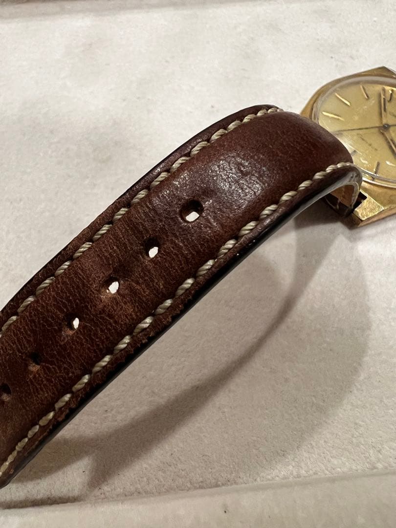 【中古】OMEGA Geneve 136.0049 デイト付 手巻き GOLD