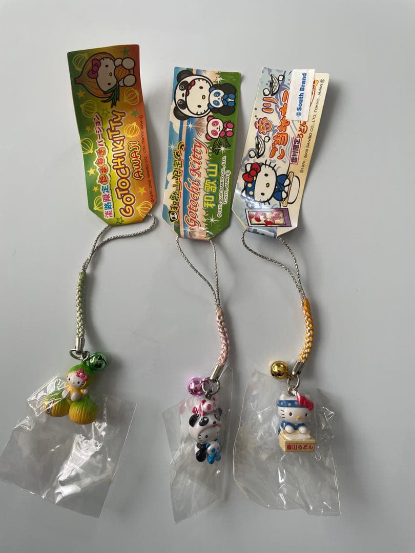 ⭐︎さらに値下げ⭐︎ ハローキティ ご当地根付け　12個セット