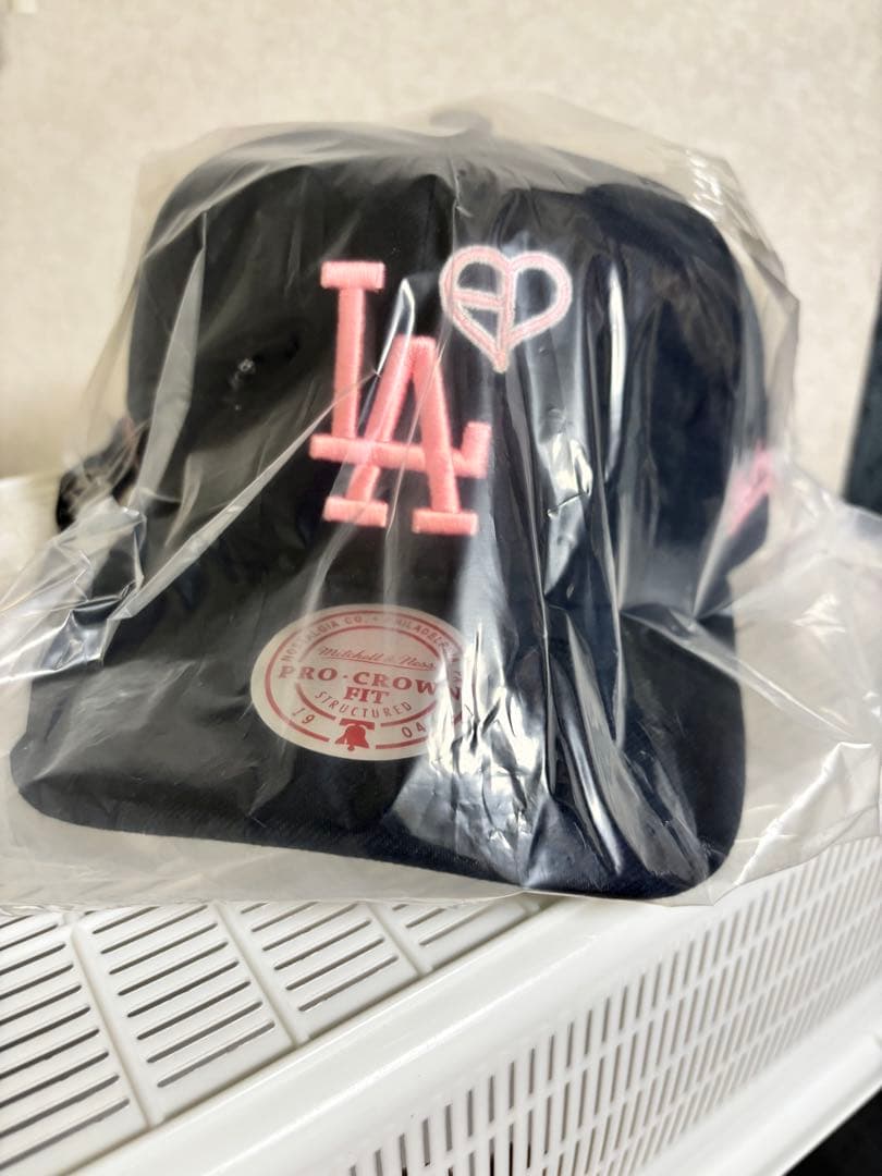BLACKPINK × Mitchell & Ness × ドジャース キャップ