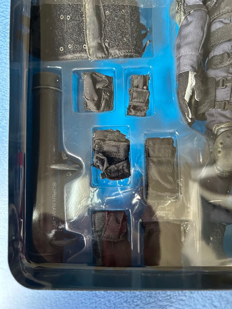 【ウェイン】1/6 SWATとnight ops jumper 2体セット