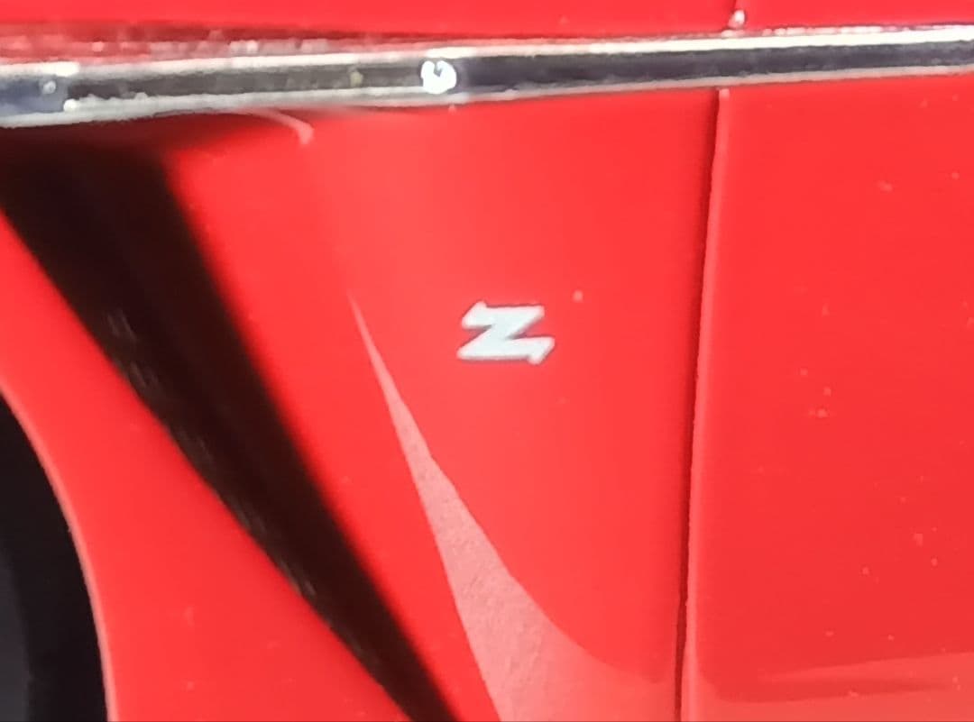 1/18 アストンマーチン V12 zagato テクノモデル 窓浮きあり