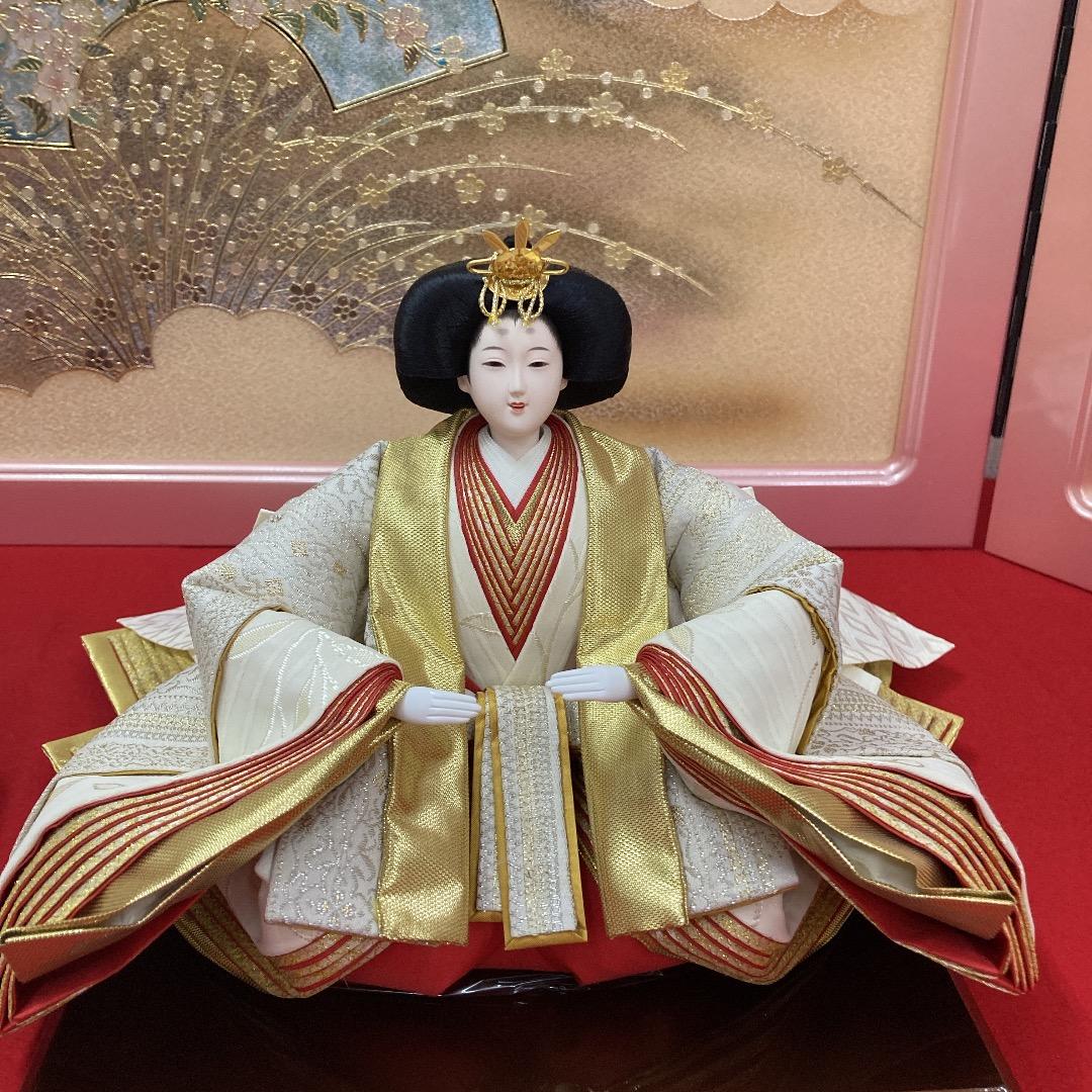F15 シルバー・金色衣装　優しいお顔のお雛様　訳あり特価　親王飾り