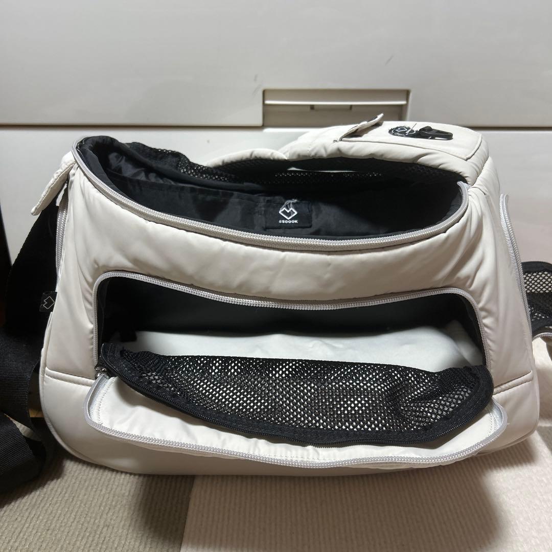 SSOOOK】SLINGBAG ベージュ Sサイズ(右)