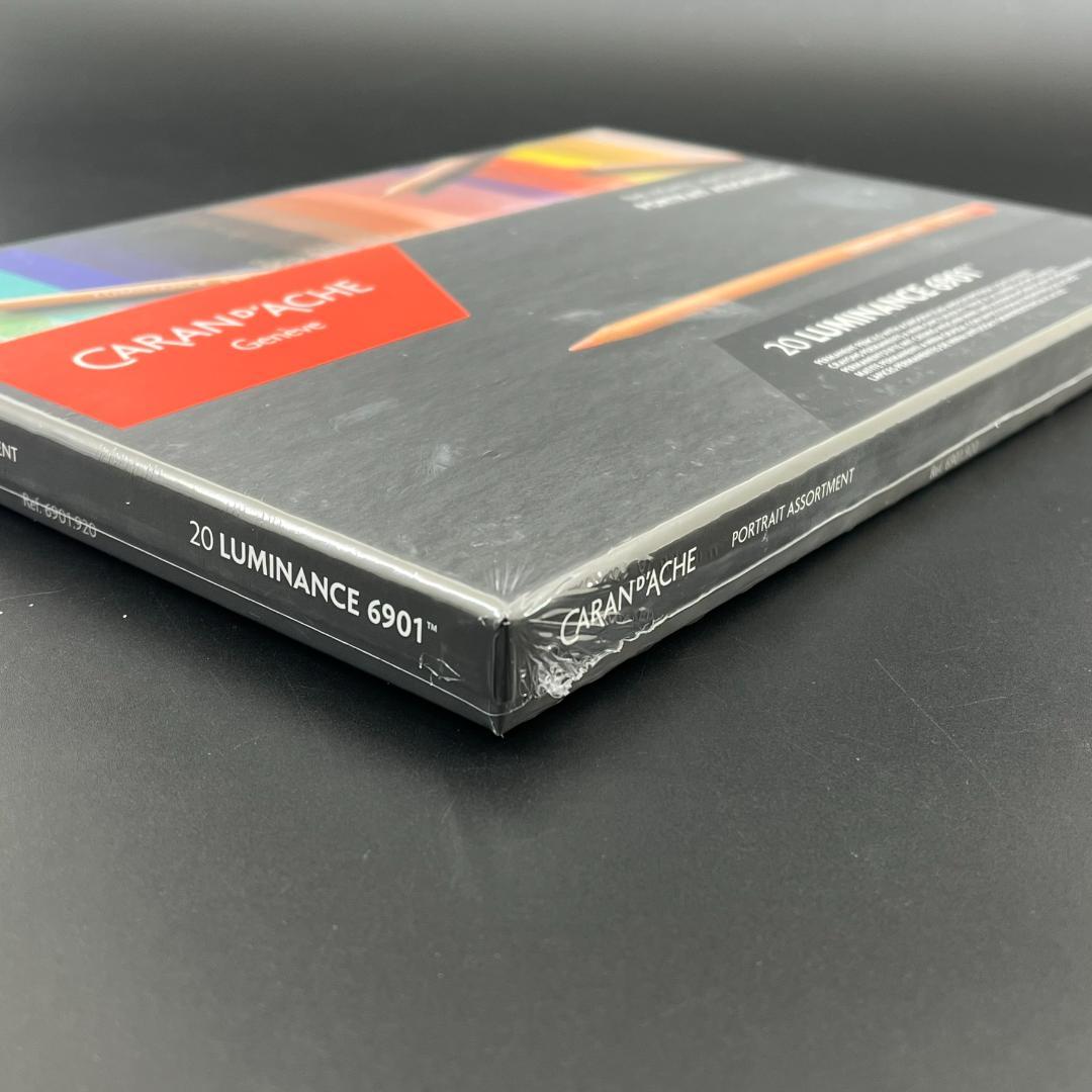 【未開封】 カランダッシュ ルミナンス 油性色鉛筆 20色セット 6901
