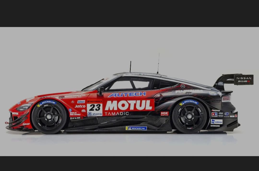 京商 SAMURAI 1/18 MOTUL AUTECH Z