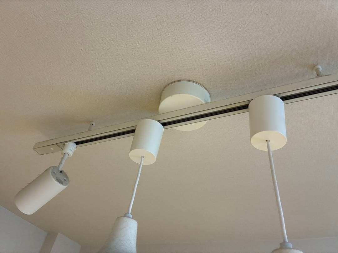 ⭐️ハル様専用⭐️ 【無印良品】 ホワイト 3灯 ペンダントライト