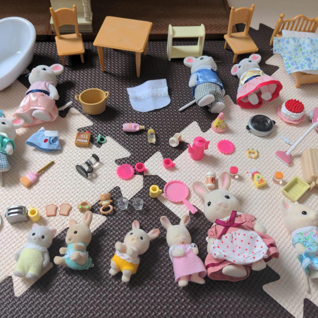 シルバニアファミリー　赤い屋根の大きなお家ギフトセット