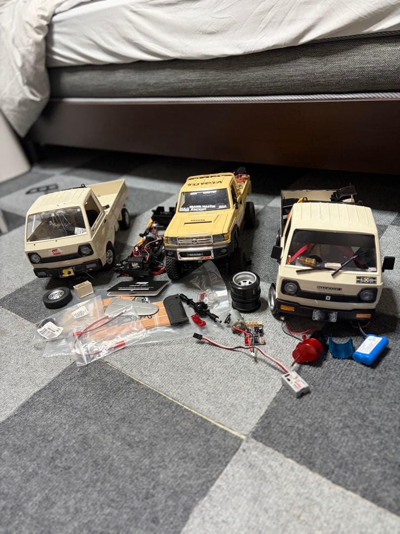 WPL車両 4台セットまとめ売りおまけ大量ジャンク