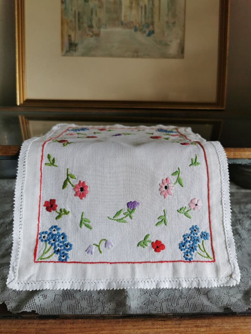 アンティークフランス 色糸小花手刺繍 リネンクロス トーションレース