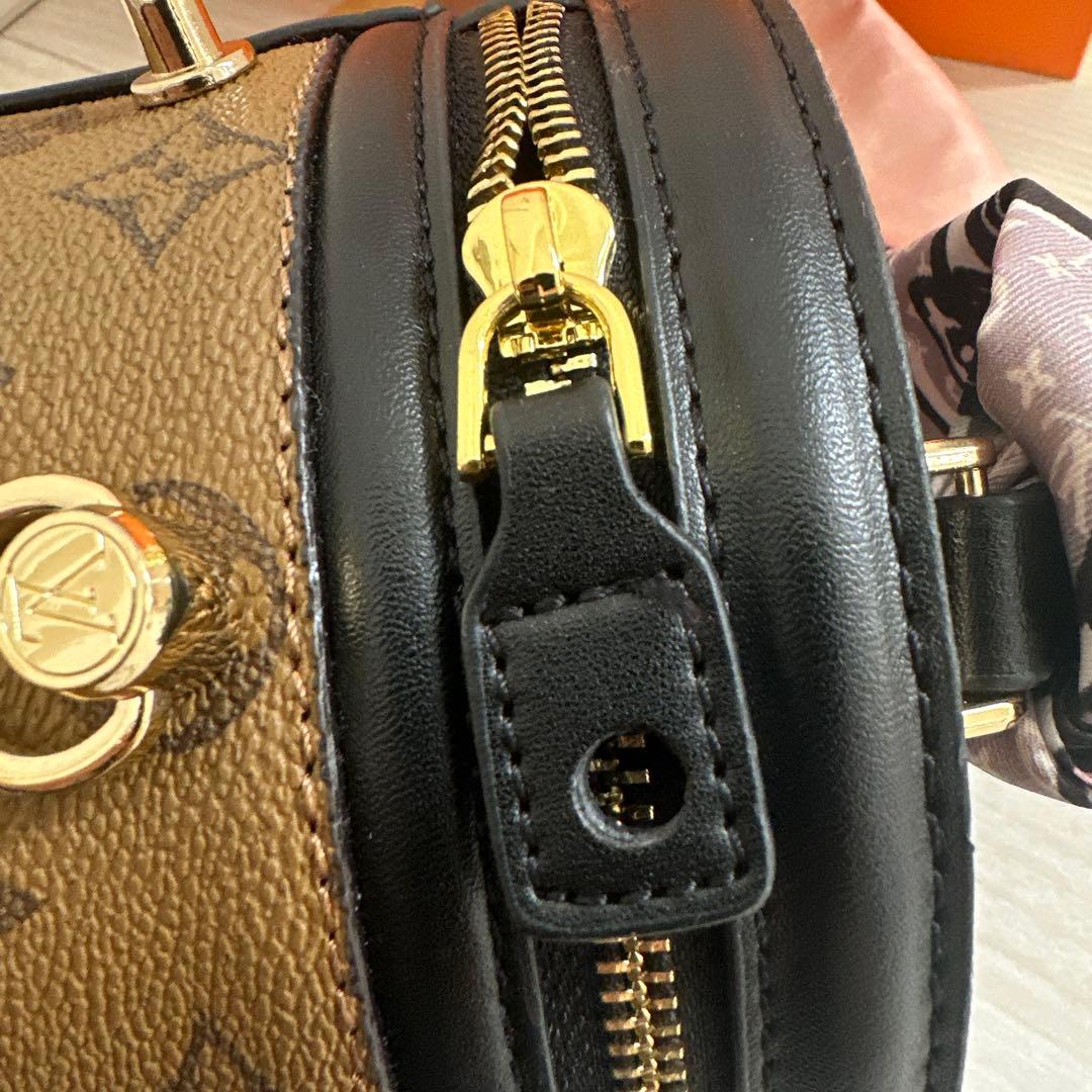 モノグラムバッグ