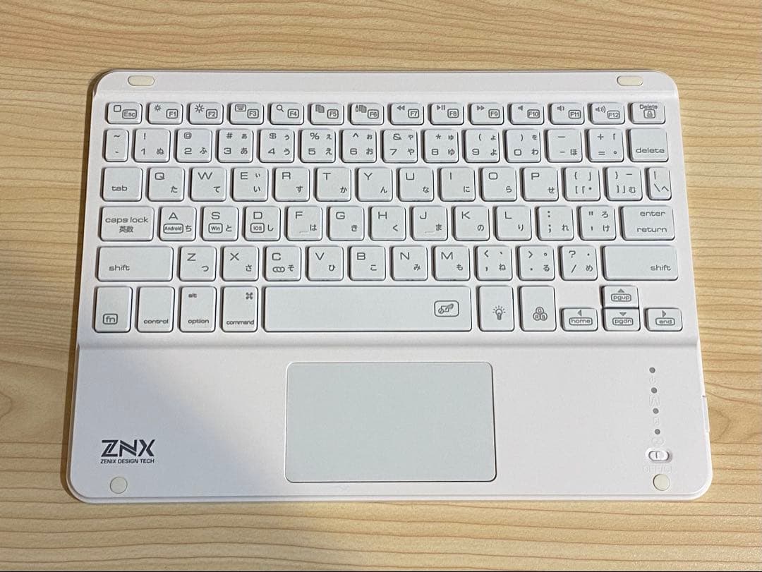 専用】iPad Pro(11インチ)用ケースとキーボードZKEY-78JB/W - メルカリ