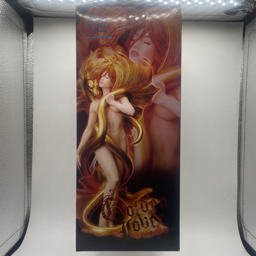 Julie Bell ゴールデンラバー　YAMATO