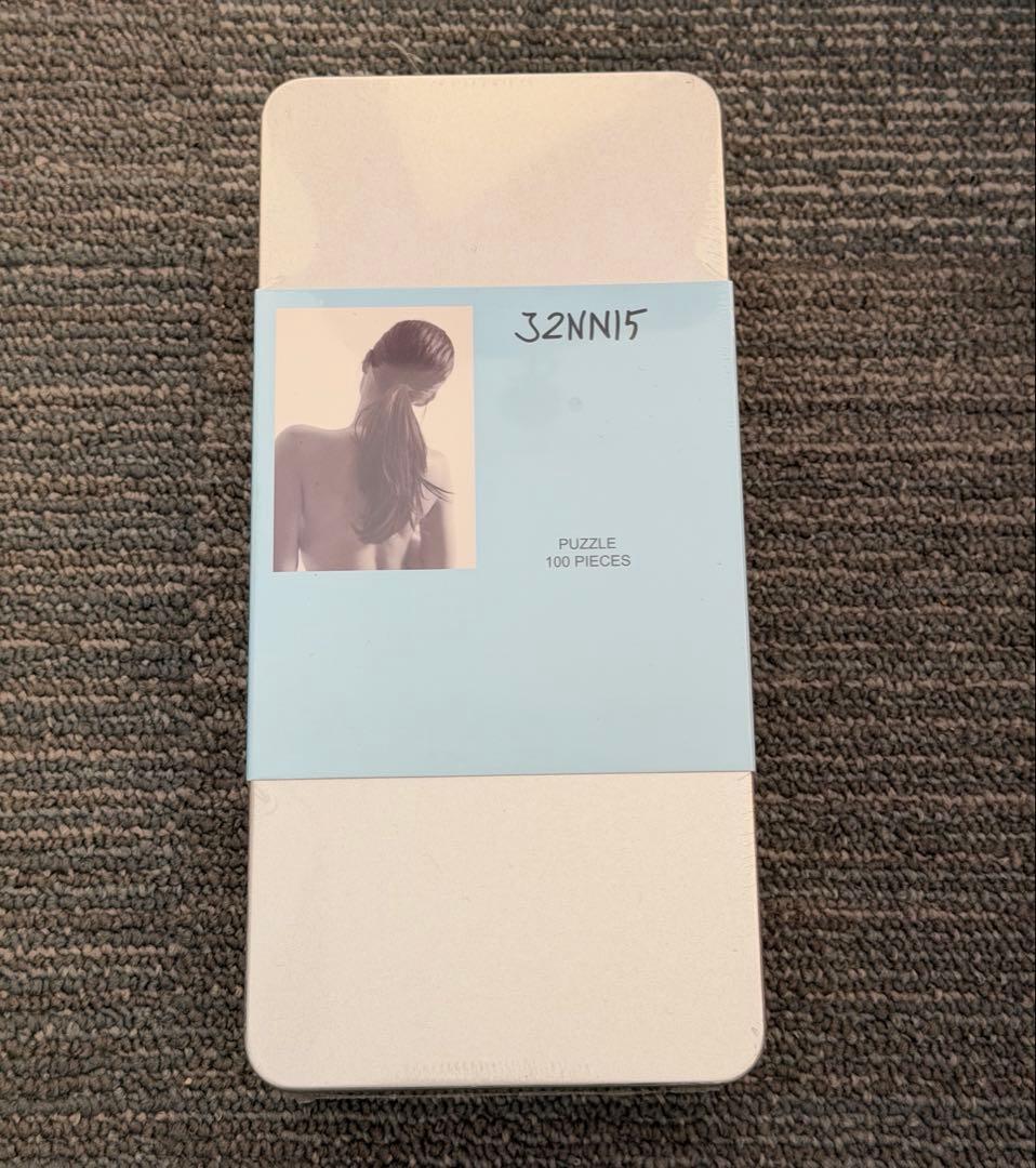 Jennie J2NNI5 Puzzle 100 pieces